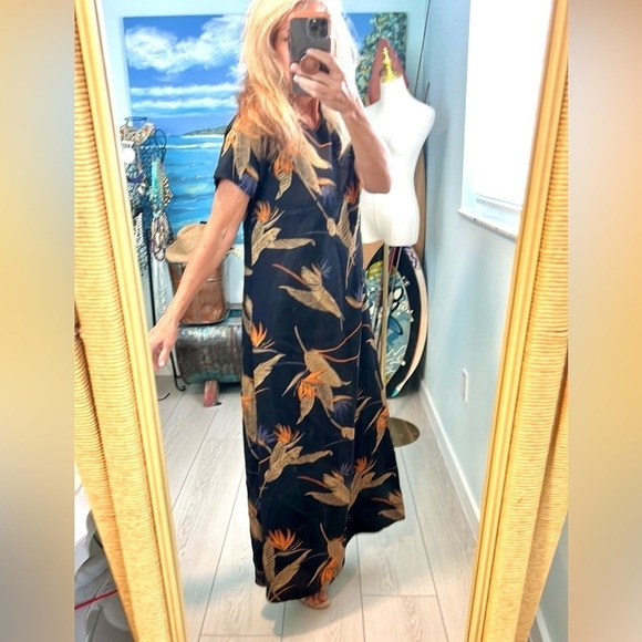 VTG,SILK TOMMY BAHAMA,Gorgeous Silk Dress, Excellent Condition,Timeless, Size M - Picture 5 of 8